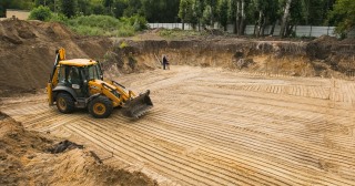 Разработка котлована Вязьма, цена от 306 руб./м3.